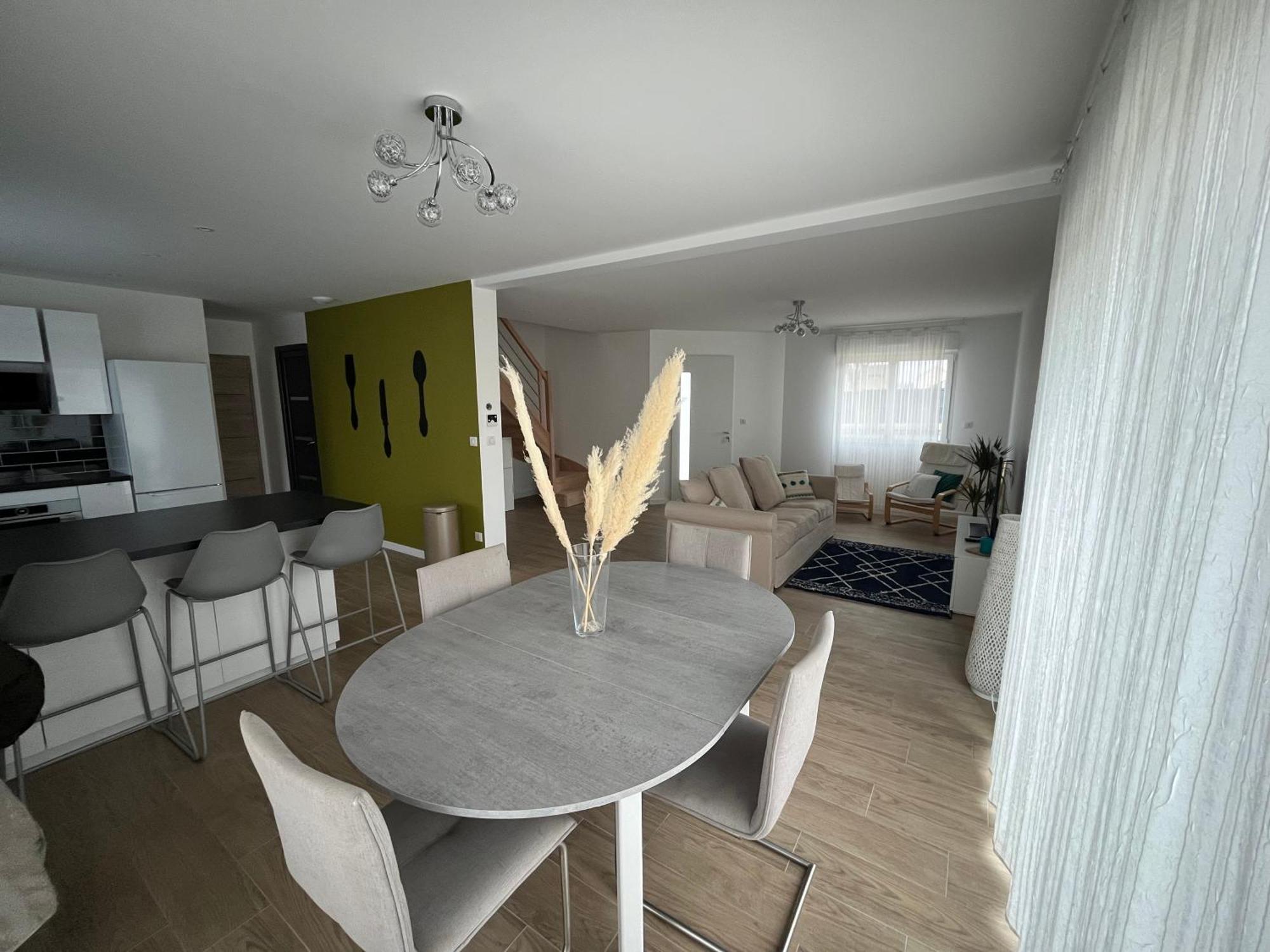 Bezannes Superbe Maison Avec Jardin מראה חיצוני תמונה